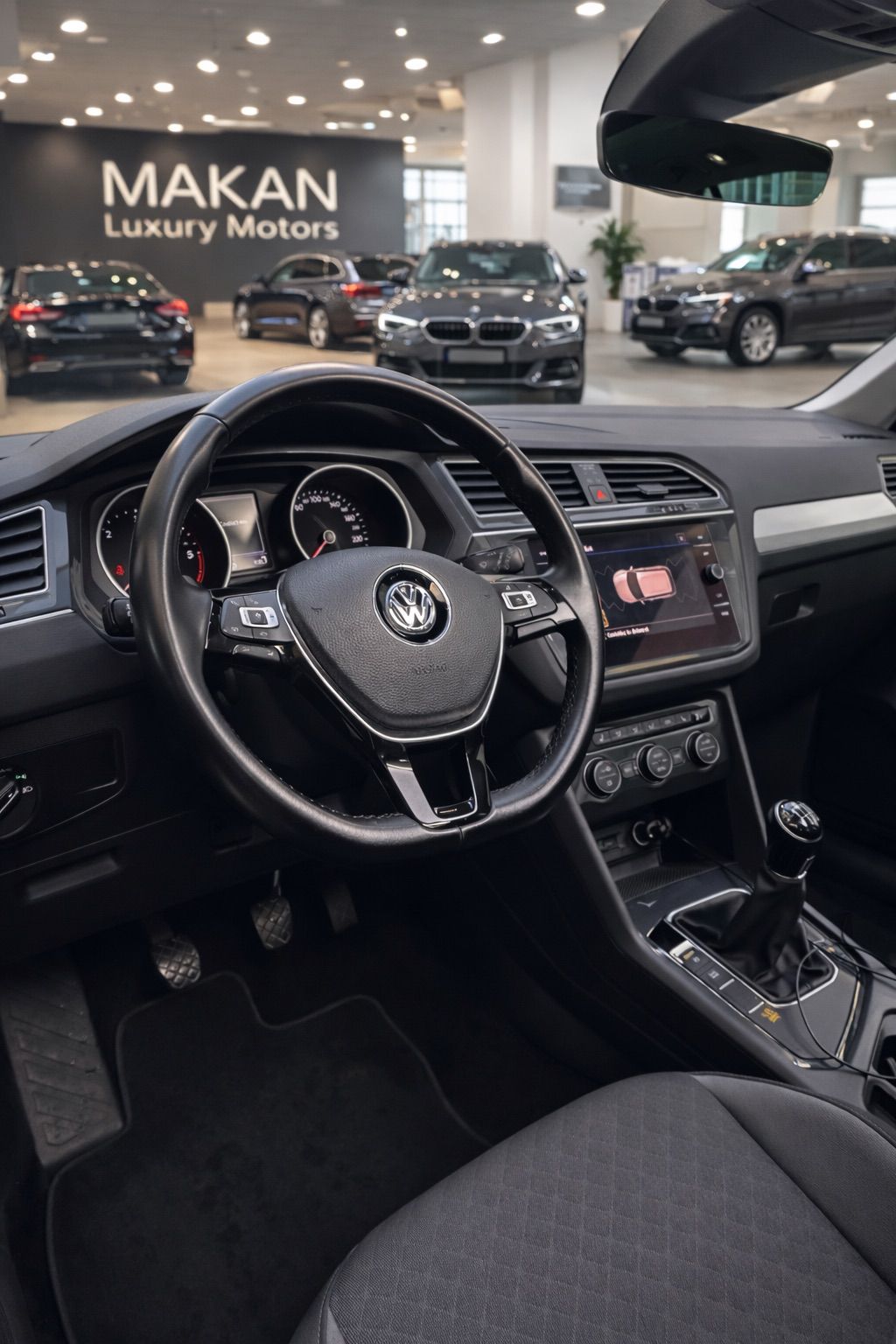 Volkswagen Tiguan 7